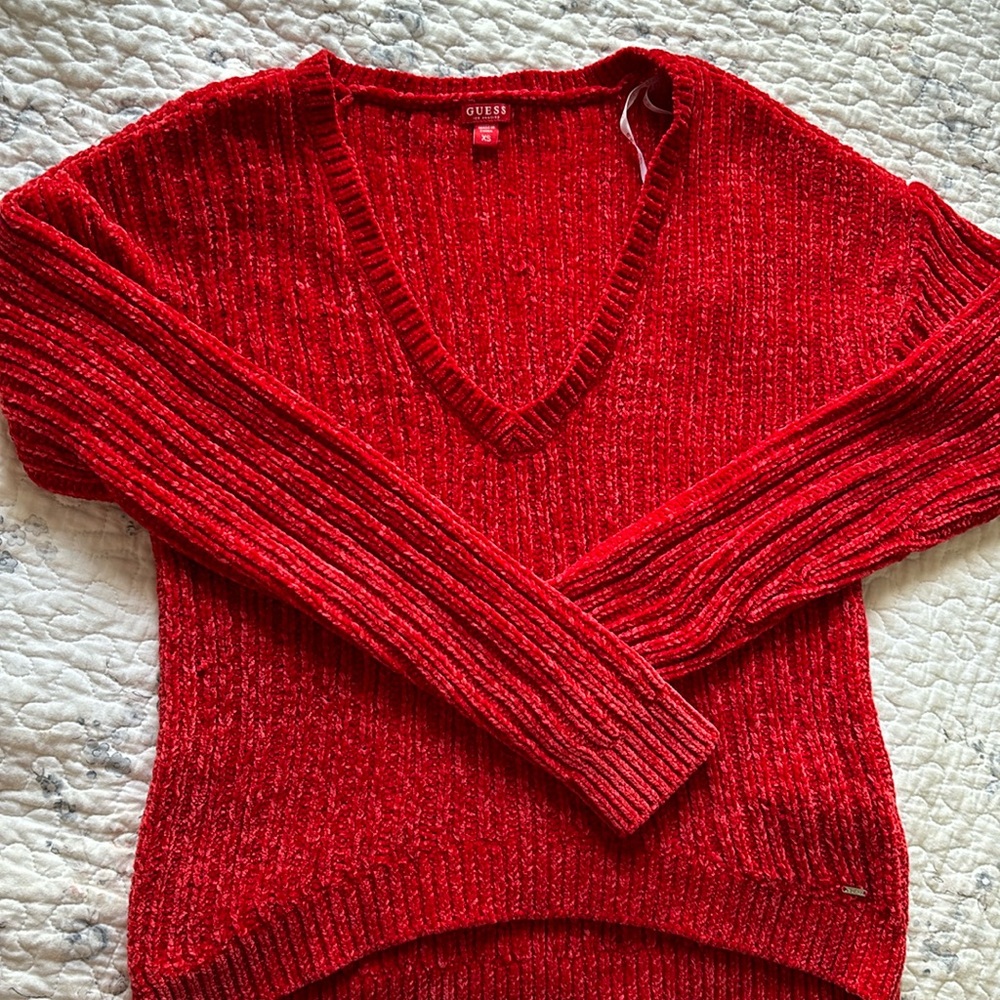 GUESS Sweater